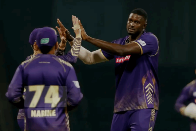 Abu Dhabi Knight Riders Book Playoff Spot in ILT20 After Victory Over Gulf Giants