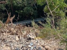 Train derails in southern Mexico, killing 13