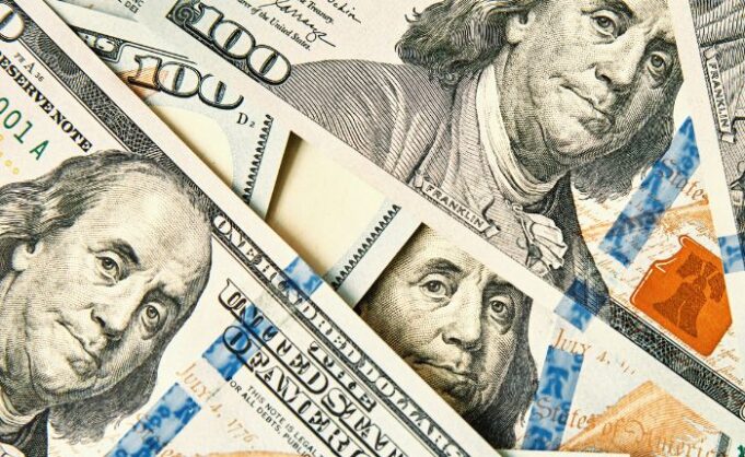 Dollar rate today : Selling rate hits Rs. 312