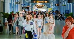 Sri Lanka earns nearly USD 11 Bn from Tourism and Foreign Employment in 2025