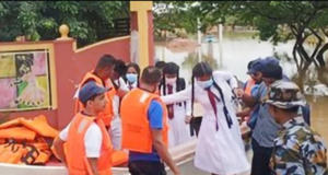 Cyclone-hit students get Rs. 10,000 relief allowance