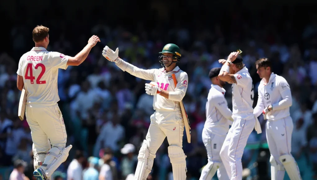 Australia Clinch 5-Wicket Victory Over England in Thrilling Sydney Test