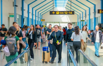 Sri lanka welcomes over 500,000 tourists in first seven weeks of 2026