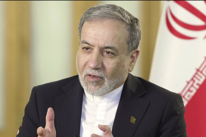 Iran prepared to let Japanese ships transit Hormuz, FM says