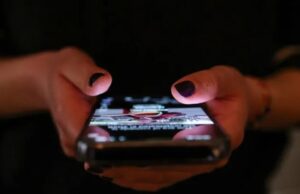 Greece to ban social media for under-15s from 2027