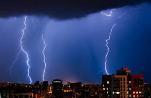Lightning advisory : Red alert issued to all provinces of Sri Lanka