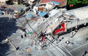 Death toll in Philippine earthquake rises to at least 15
