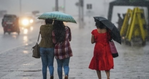 Sunday: Heavy rainfall above 100 mm forecast in several areas