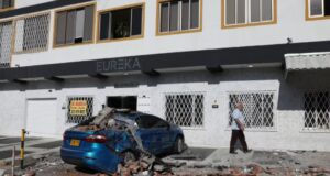 Powerful earthquake sparks evacuations in Colombia 