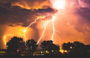 Severe lightning advisory : Red alerts issued to 09 districts