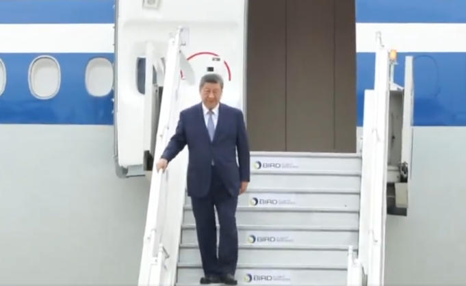 Xi Jinping lands in New Delhi for BRICS Summit