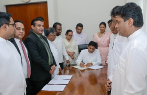 Opposition signs no-confidence motion against Speaker Jagath Wickramaratne